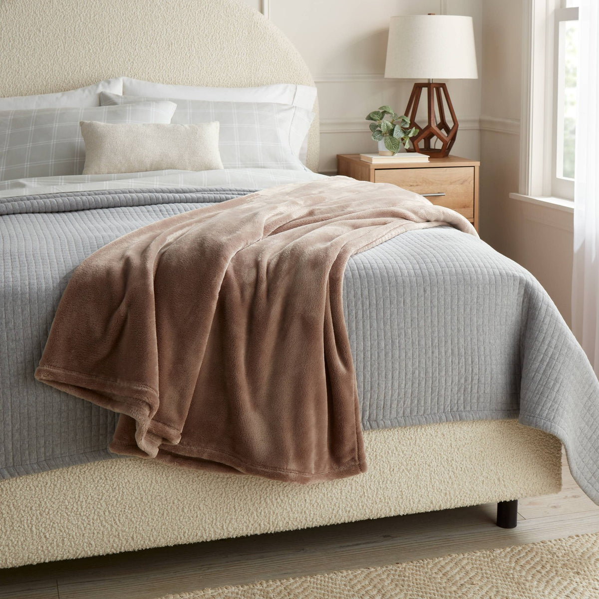 Threshold Twin/Twin XL Microplush Blanket – Brown