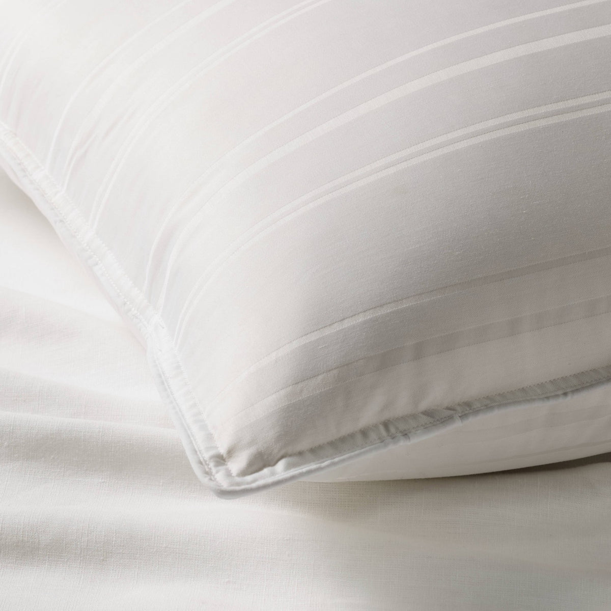 Casaluna Standard/Queen Machine Washable Firm Down Bed Pillow