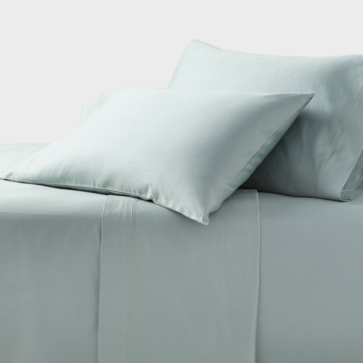 800TC Hotel Sheet Set Light Teal Green - Threshold